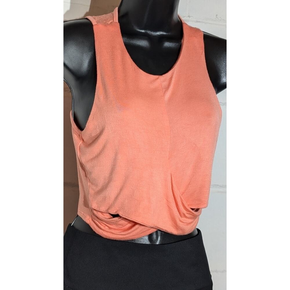 Charlotte Russe Peach Cropped Tank Top Sleeveless Summer Yoga Medium